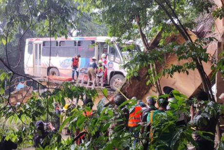 Dan de alta médica  a cuatro lesionados por accidente en puente de Omealca