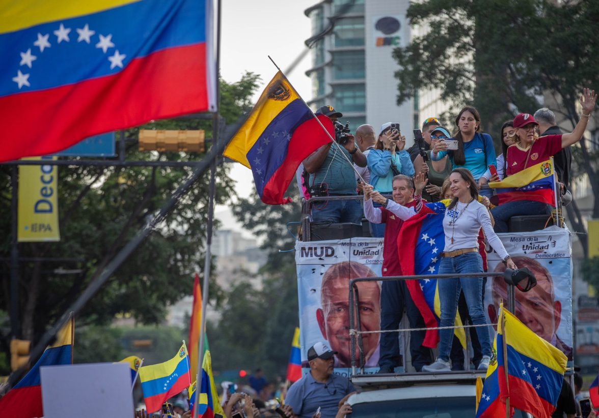 González Urrutia, candidato opositor, garantizó a María Corina Machado el puesto que ella quiera en su gobierno, fortaleciendo su coalición ante las elecciones. Foto: Redes