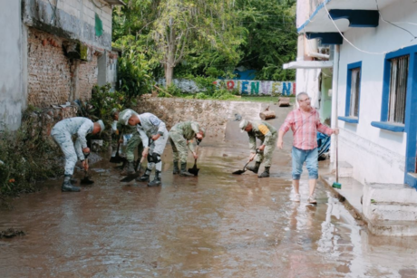 Activan plan Sedena y GN para apoyar tras desbordamiento de río Chalma