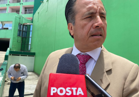 Niega Cuitláhuac persecución al senador electo Yunes Márquez