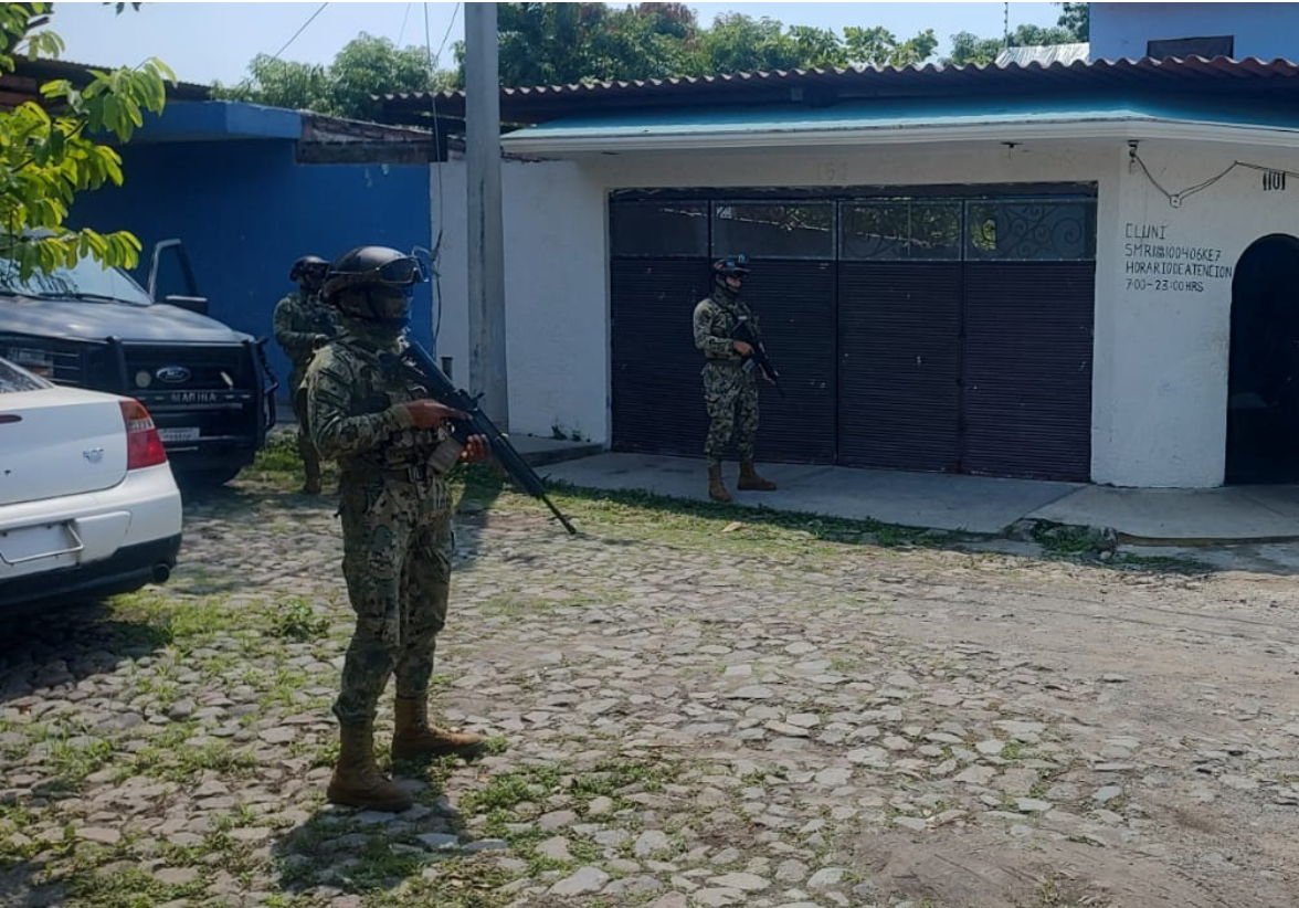 La Armada de México ha desplegado 128 tropas en Colima para apoyar operativos de seguridad, tras asegurar 214 kg de metanfetaminas en un buque en el puerto de Manzanillo. Foto: Cortesía