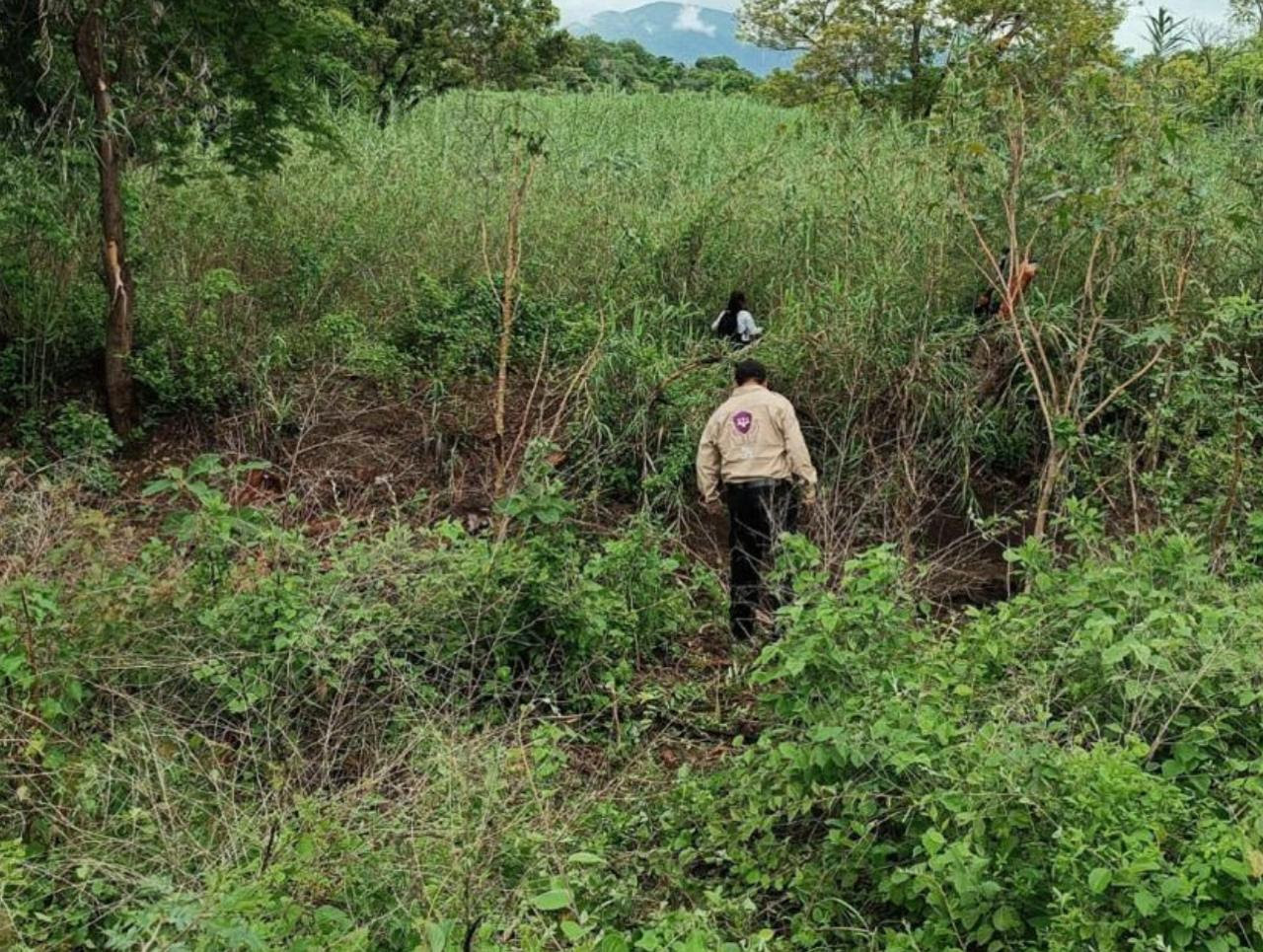 Cuerpos enterrados clandestinamente fueron hallados en Tetelpa, Morelos. Foto: Comisión Estatal de Búsqueda