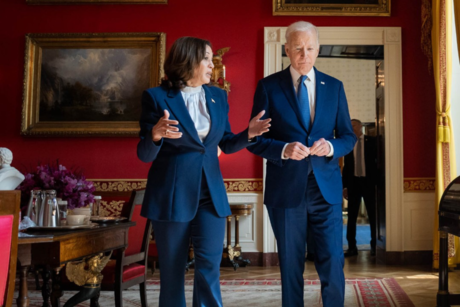 Kamala Harris agradece a Joe Biden: 'Haré todo lo posible para derrotar a Trump'