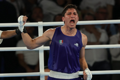 Marco Verde gana medalla de plata para México en Boxeo en París