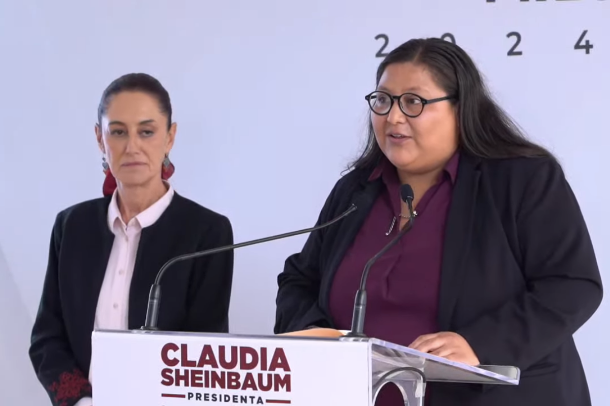 Claudia Sheinbaum y Citlalli Hernández en conferencia de prensa del 19 de agosto de 2024. Captura de pantalla / YouTube