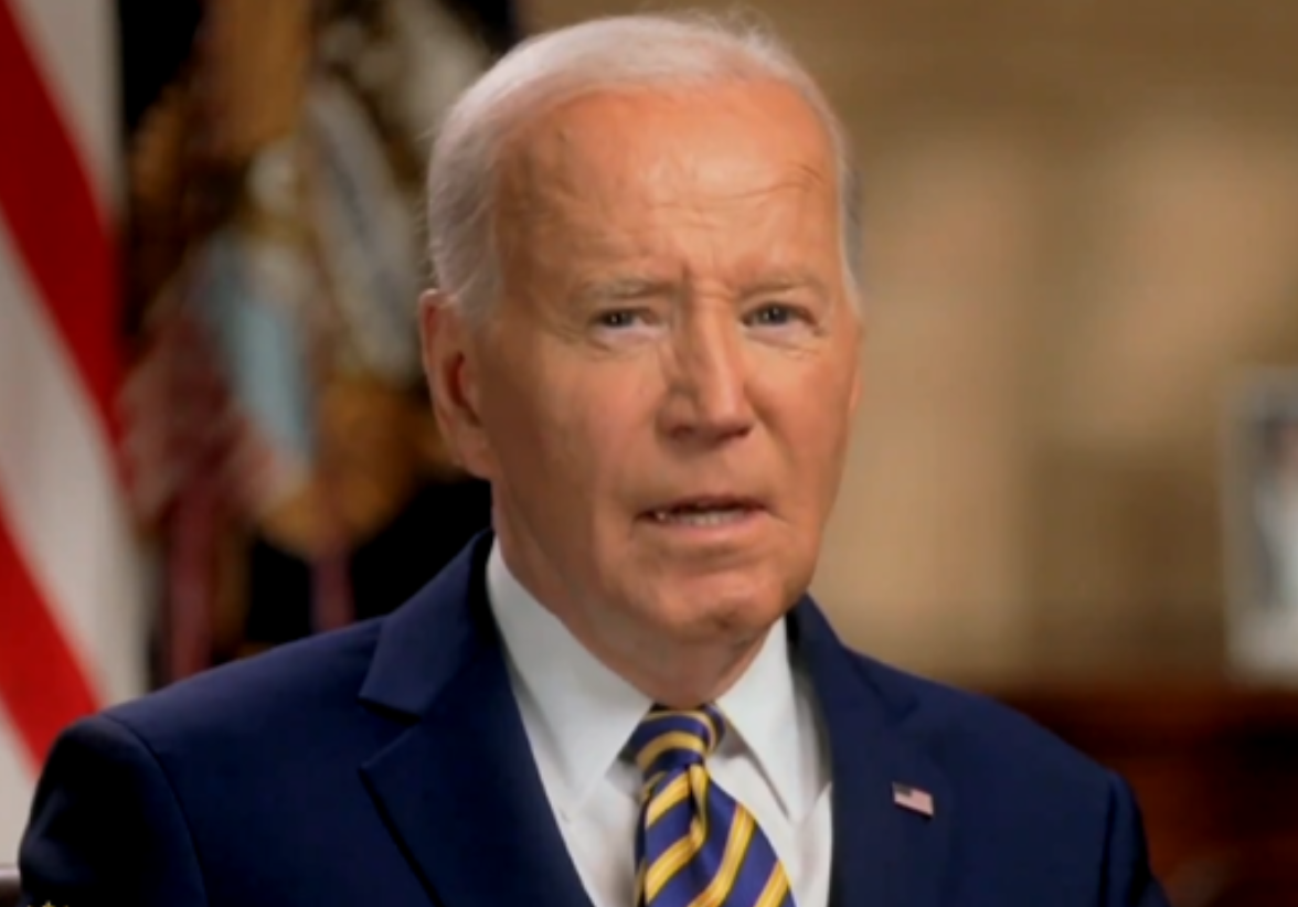 Para evitar convertirse en una distracción en las elecciones de 2024, Biden se retiró y entregó su apoyo a Kamala Harris, quien ahora lidera la candidatura demócrata frente a Trump. Foto: Cortesía