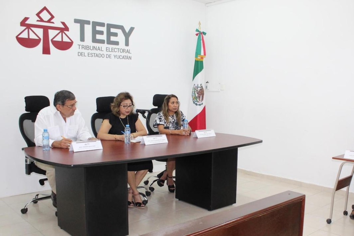 Tribunal Electoral del Estado de Yucatán en sesión Foto: Cortesía