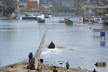 Valle de Chalco lleva 20 días continuos bajo el agua debido a las inundaciones