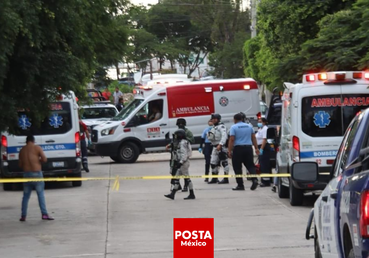 La violencia en León cobró la vida de dos adolescentes y dejó a otros dos heridos tras un ataque armado. En las últimas 24 horas, Guanajuato registró 12 asesinatos, según la Fiscalía estatal. Foto: Salvador Pacheco / POSTA