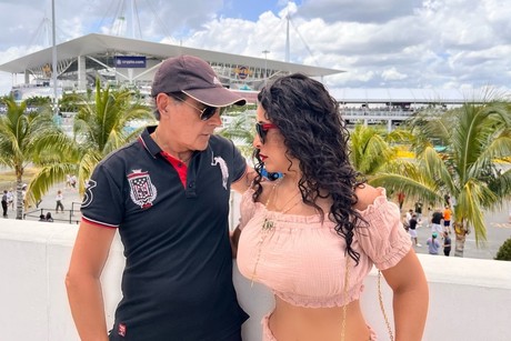 Lalo Trelles busca desviar la atención de su video sexual junto a Lorena Cid