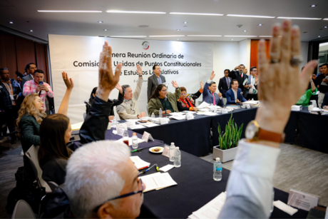 Aprueban Reforma Judicial en comisiones en el Senado