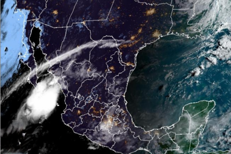 Tormenta tropical 'Ileana' y lluvias torrenciales a fuertes en México