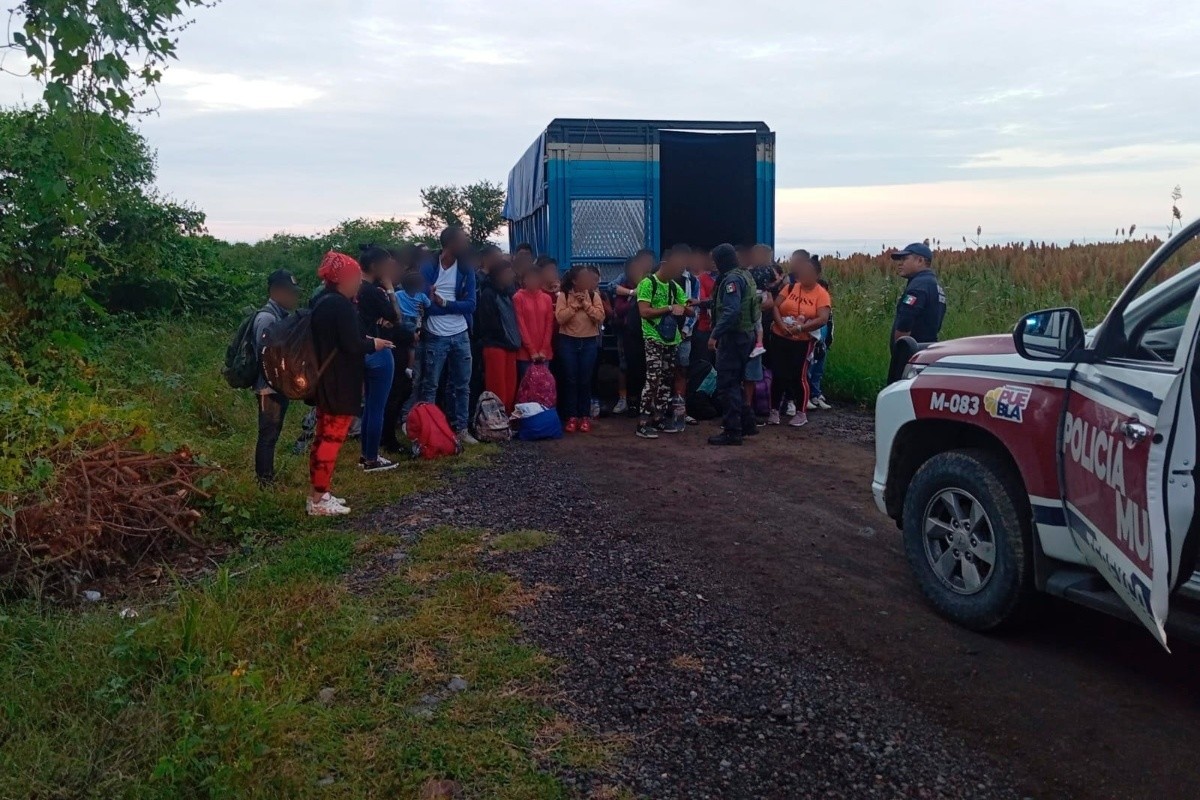 Los migrantes fueron rescatados por las autoridades de Morelos Foto: 'X'(Twitter) @GobiernoMorelos