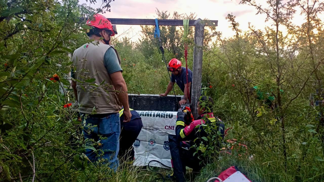 Según la víctima, fue arrojada al pozo por un hombre que la asaltó. Foto: PC Morelos.