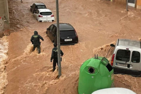 Valencia bajo el agua tras el paso de Dana, reportan muertos y desaparecidos