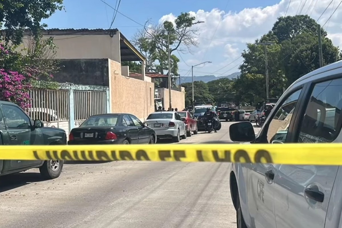 Las autoridades arribaron a la zona para resguardar la escena del crimen Foto: René Araujo