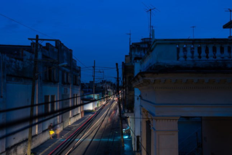 Cuba lleva más de 60 horas sin energía eléctrica