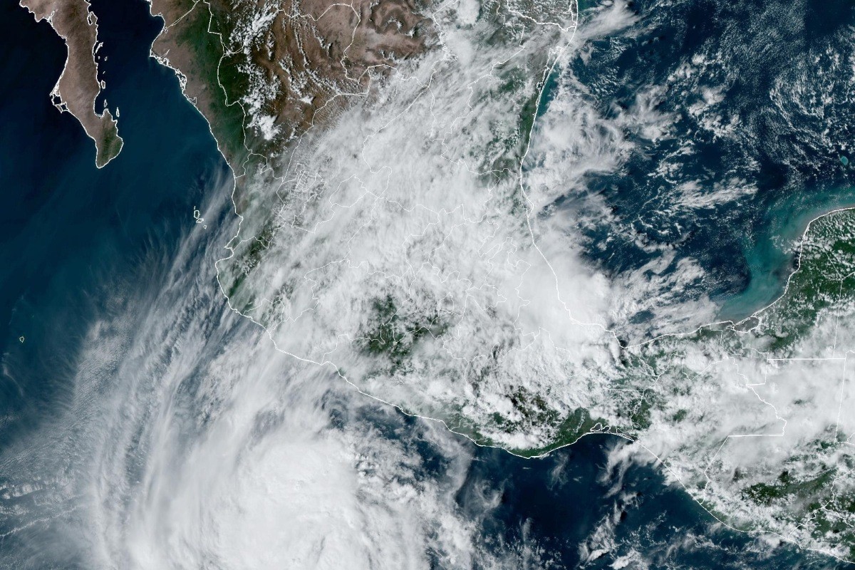 Toma satelital de la tormenta tropical Kristy Foto: 'X'(Twitter) @SkyAlertStorm