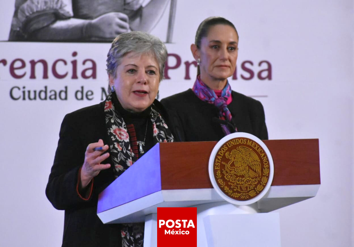 En la 'Mañanera del Pueblo', Alicia Bárcena explicó el futuro incierto de los terrenos de Calica, donde la extracción de materiales ahora es inviable. Foto: Enrique Pérez / POSTA