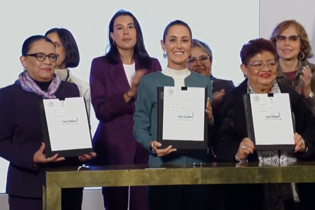 Claudia Sheinbaum firma reformas constitucionales para las mujeres