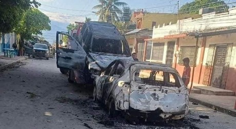 Chiapas amanece con enfrentamientos y autos calcinados en Mapastepec