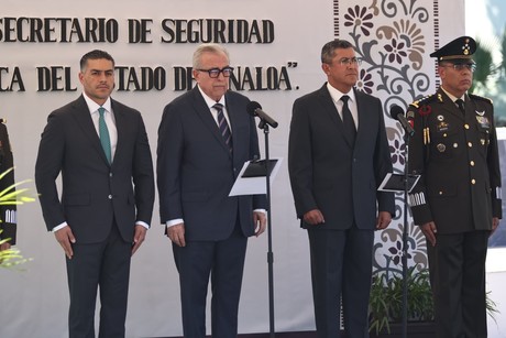 ¿Quién es Óscar Rentería Schazarino, nuevo secretario de Seguridad de Sinaloa?