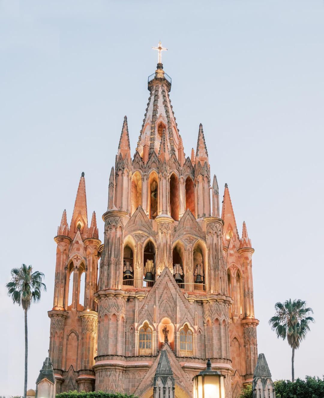 Parroquia San Miguel de Allende. Foto tomada de: (Instagram) @lindsaytaylorphotography