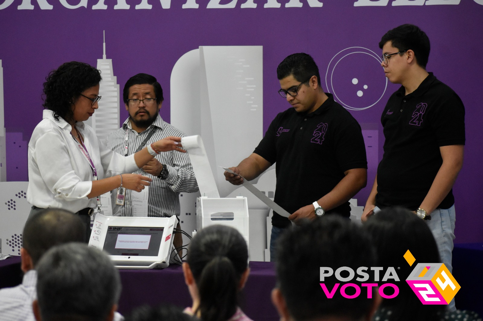 Este pasado 2 de mayo de 2024, en el Instituto Electoral de Ciudad de México, se presentaron las "Urnas Electrónicas 7.0" , las cuales estarán en 44 casillas especiales. Foto: Enrique Pérez