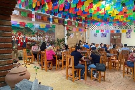 Restauranteros de Chiapas apoyan estrategia de seguridad del Gobierno