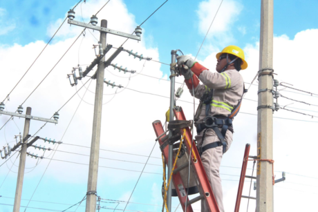 Identifican a los cuatro trabajadores de la CFE que fueron secuestrados y ejecutados en Oaxaca